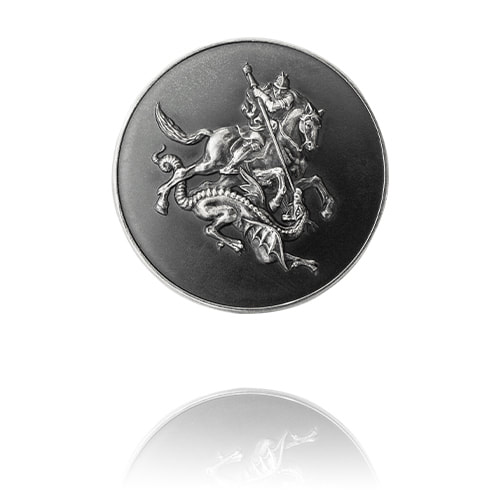St. Georg – der Schutzpatron aller
Reiter, in Silber als Pin oder Anhänger, 
Durchmesser 38 mm